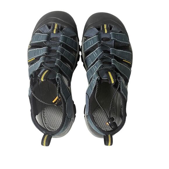 KEEN Men Newport H2 Closed Toe Navy Sandal | 7.5 - Picture 3 of 5